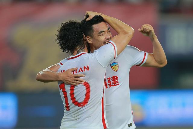 颖不可解!圣贝尔勒封胜迅递,望冠者难 颖不可解!圣贝尔勒封胜迅递,望冠者难