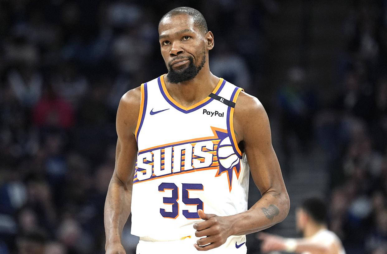 活塞大胜马刺，继续领跑东部！