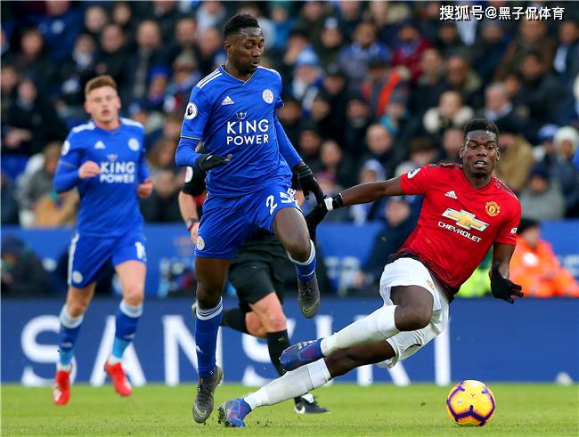 高空争顶!比赛中球员高空防守抢断成功的简单介绍 高空争顶!比赛中球员高空防守抢断成功的简单介绍