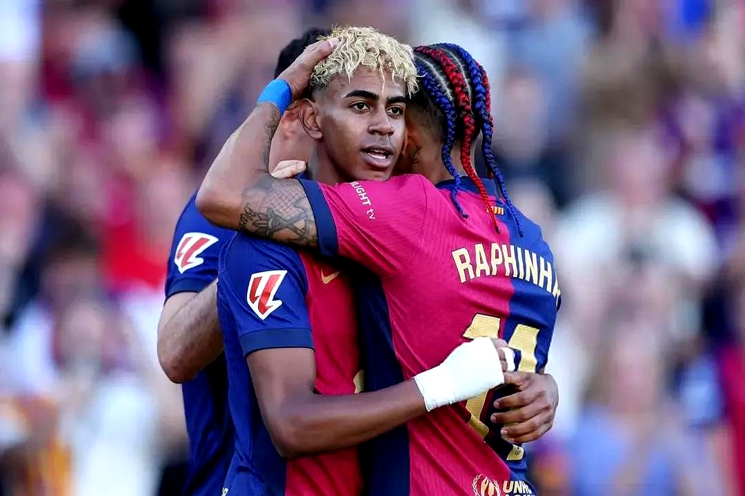 包含比利亚雷亚尔全取三分,士气高昂的词条 包含比利亚雷亚尔全取三分,士气高昂的词条