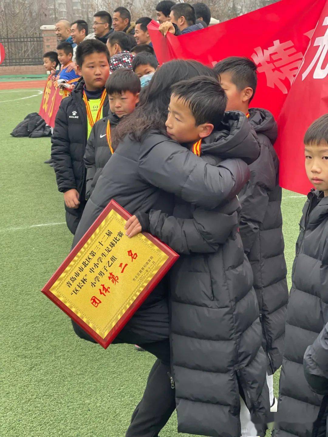 科特迪瓦球员斗志昂扬,誓与对手拼搏 科特迪瓦球员斗志昂扬,誓与对手拼搏