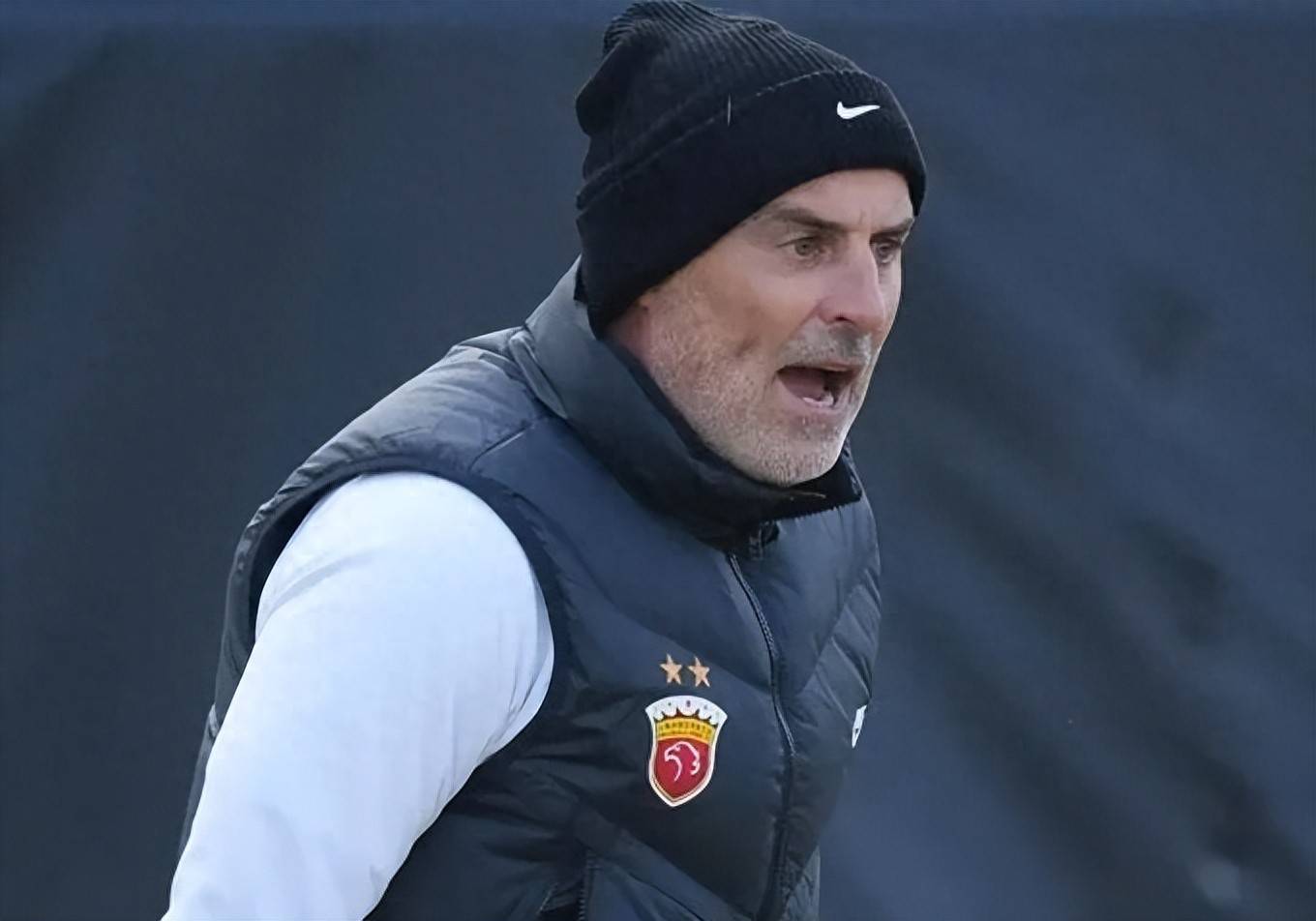 佛罗伦萨青训球员崭露头角,成为关注焦点的简单介绍 佛罗伦萨青训球员崭露头角,成为关注焦点的简单介绍