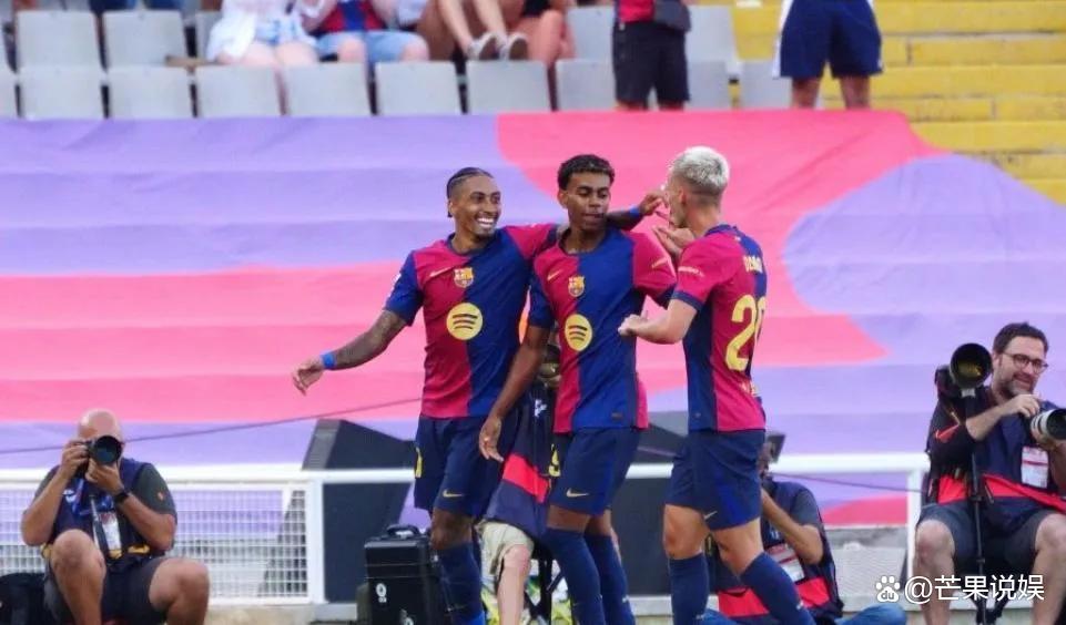 包含西甲之光:巴萨皇马交锋,胜者独尊的词条 包含西甲之光:巴萨皇马交锋,胜者独尊的词条