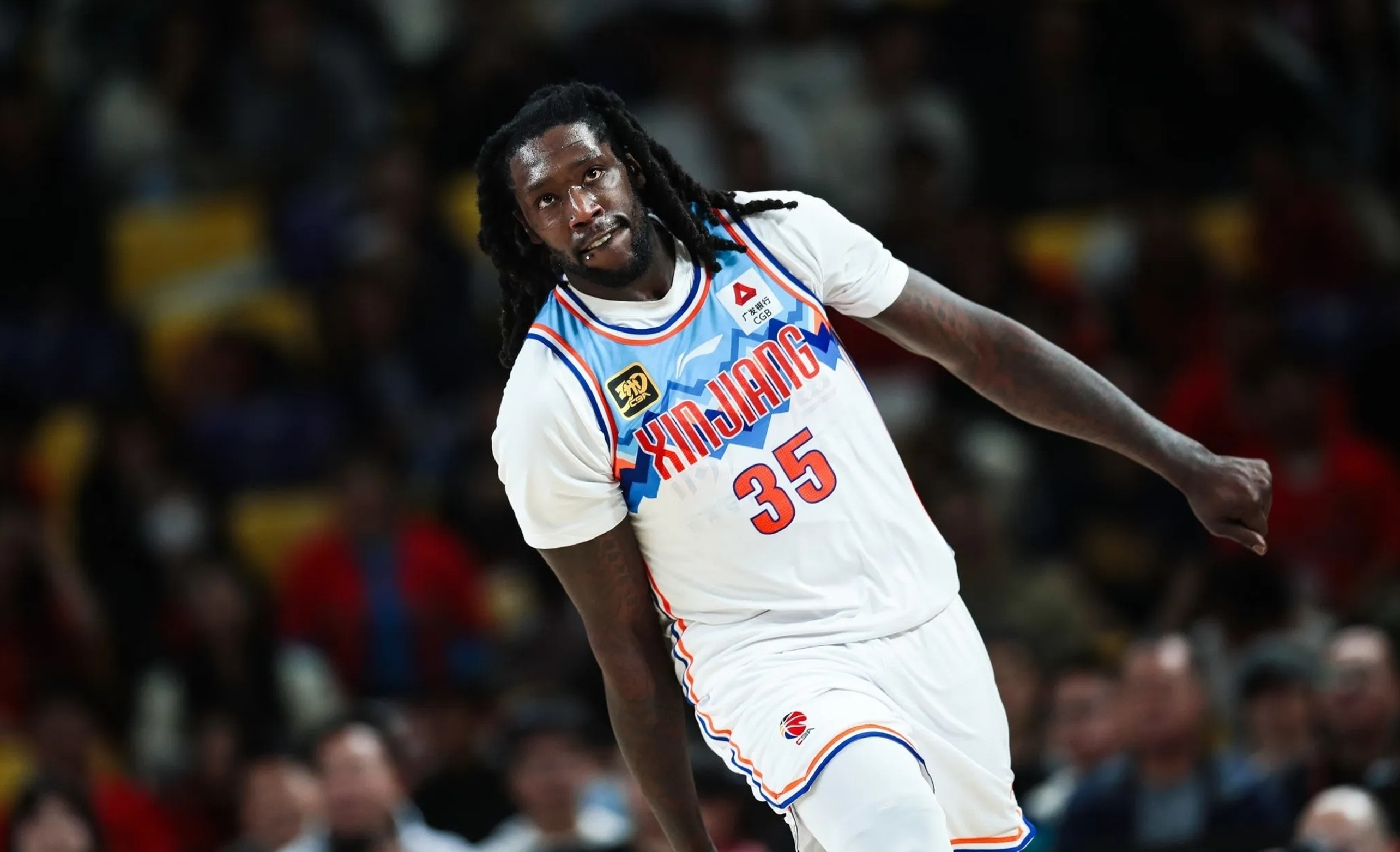 包含快船大胜马刺，哈雷尔表现抢眼获赞助攻的词条