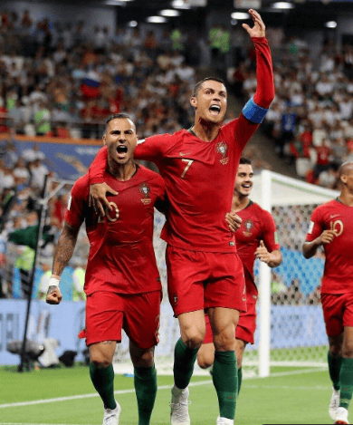 包含丹麦队在欧国联精彩对决中获胜的词条