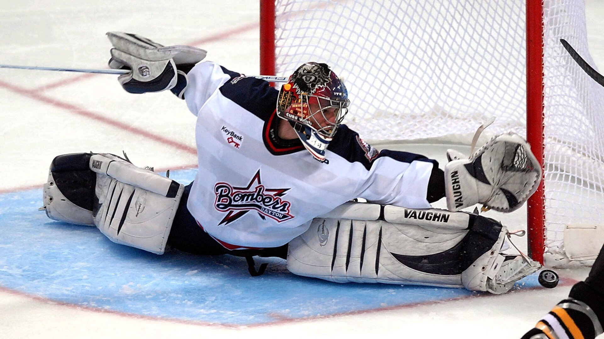 赛道与球场，F1新赛季揭幕战与辽宁队碾压热火的双重震撼